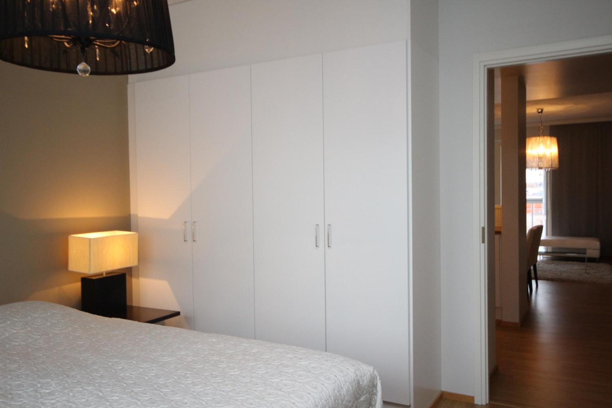 Gella Canalside Apartments With Sauna And Balcony In Address Saukonpaadenranta 4 Helsinki Bilik gambar